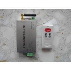 LED Controller mit Fernbedienung Radio RGB 12V ~ 24V 24A (3 * 8A)